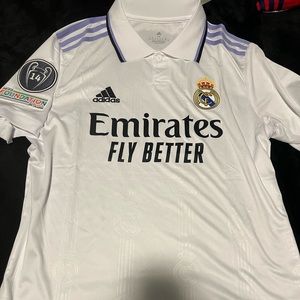 White Adidas Real madrid jersey sizes ( M , Xl and Xxl)